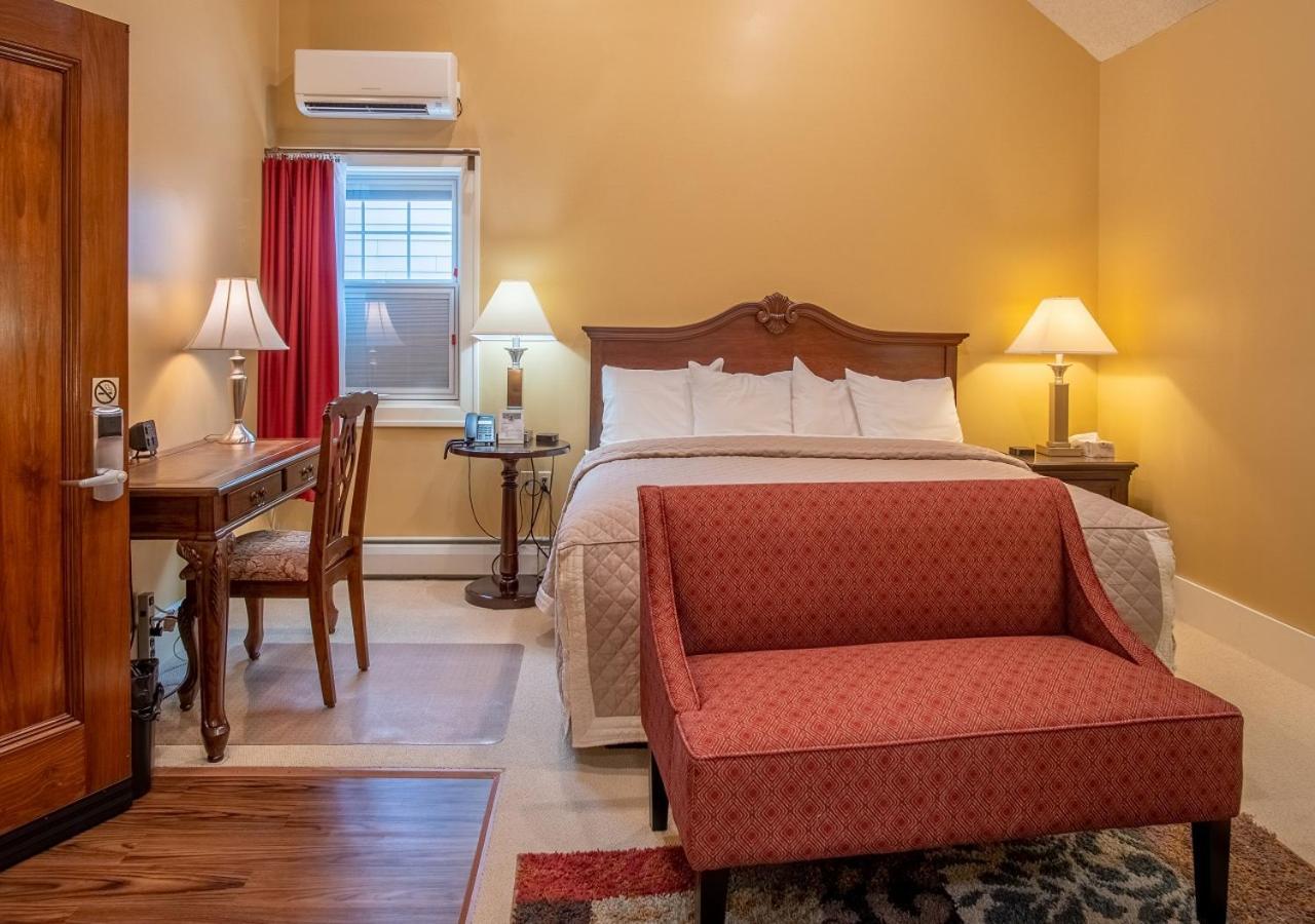 Hotel Dushore Εξωτερικό φωτογραφία